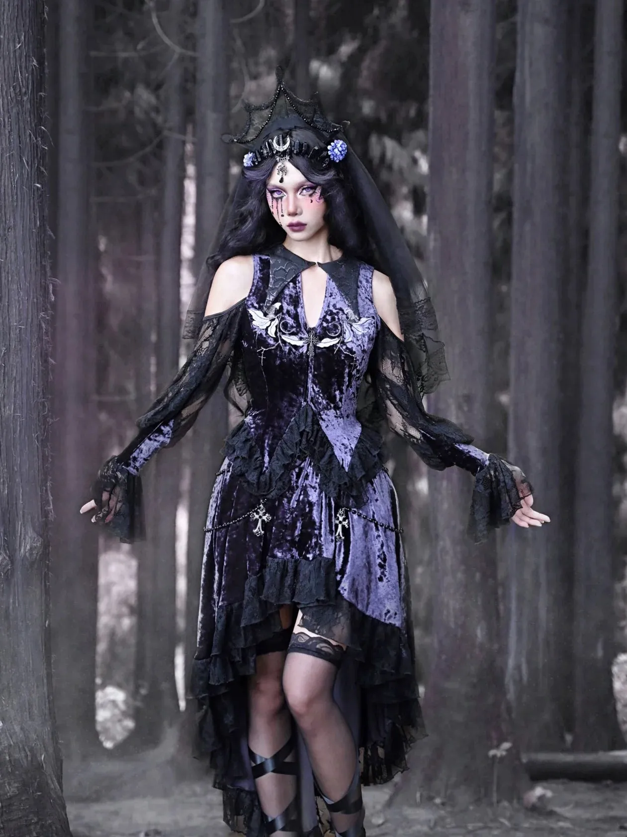 Lunaf Velvet Embroidered Gothic Bell Top Lace Sleeve Collar Pointed