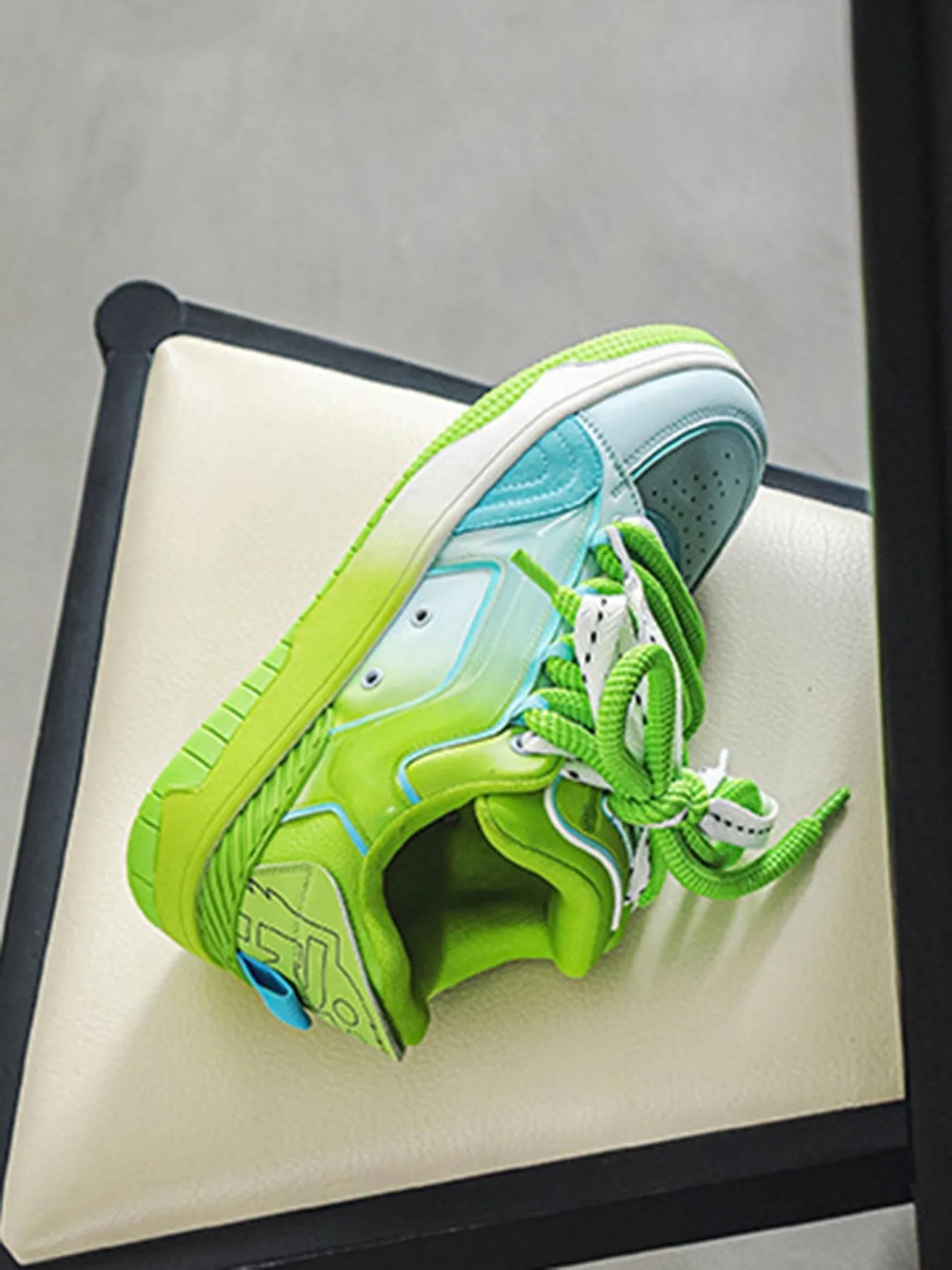 Sneakerhill Hip-hop Personality Skateboard Shoes - 1837