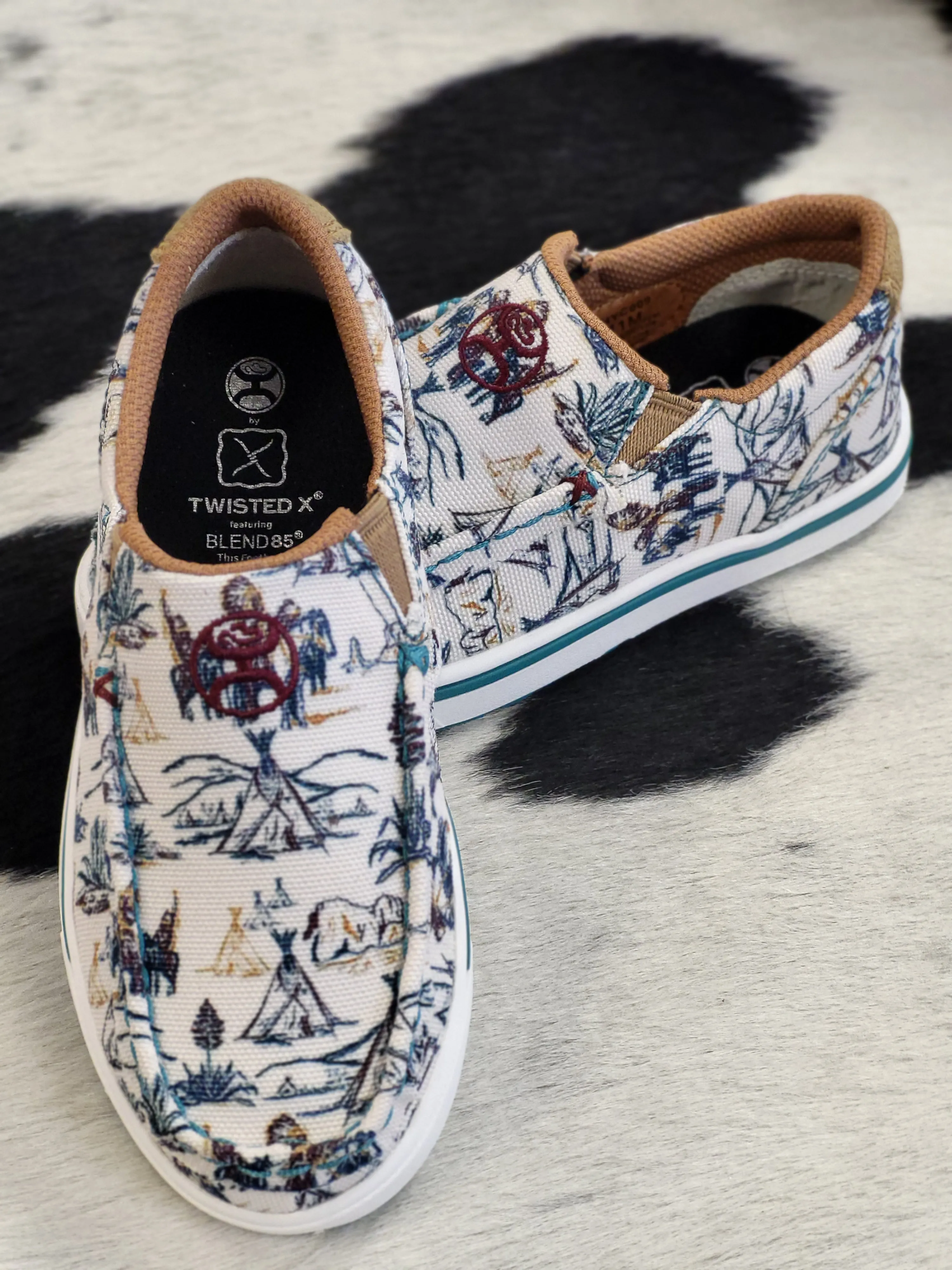 TWISTED X YOUTH HOOEY SLIP ON LOPER IVORY & TURQUOISE